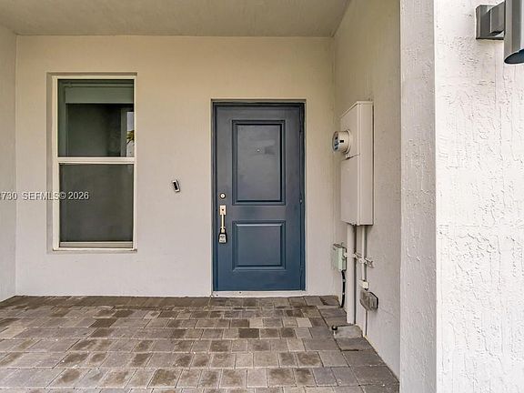 4th image of 18414 SW 2nd St