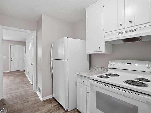 5th image of 5344 Ridgemere Ct