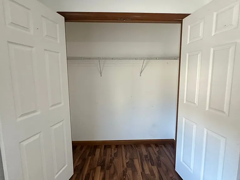 Beautiful Apartment Near Campus — Photo 19