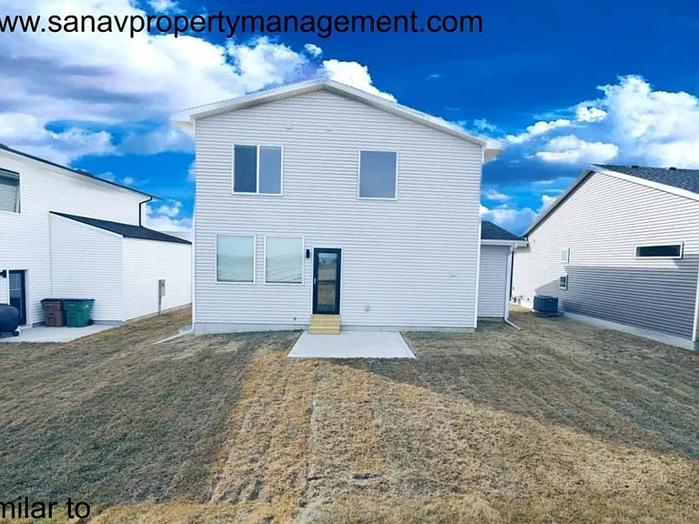 620 Kingfisher Dr — Photo 2