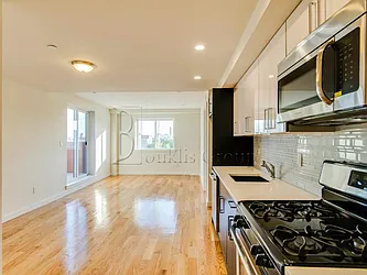 Rented by Bouklis Group