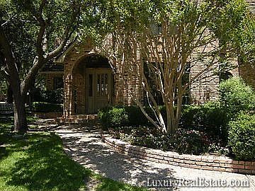 1st image of 2718 Heritage Hills Dr