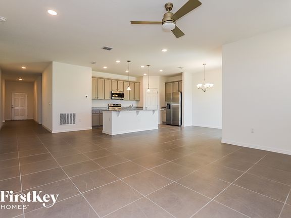 3rd image of 548 Crown Rose Dr