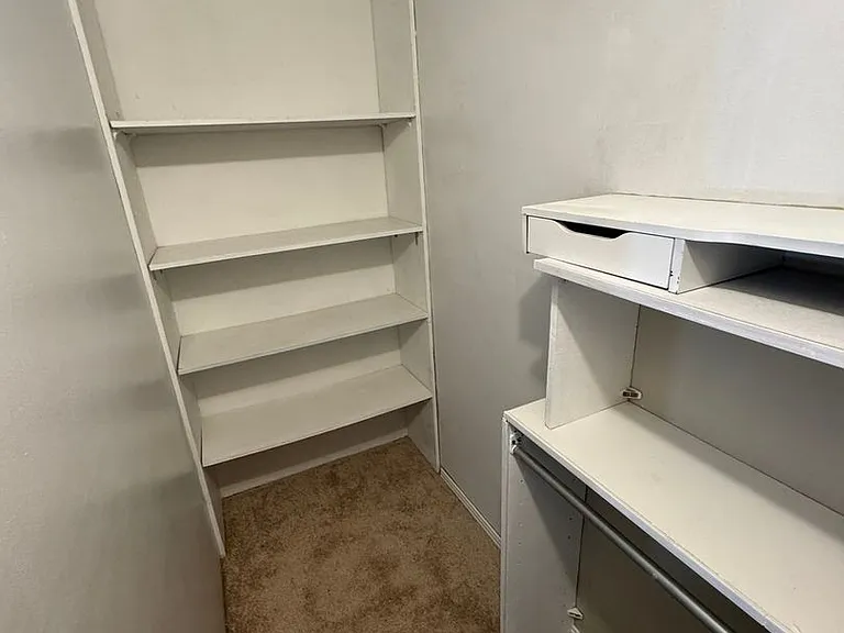 116 Five Oaks Dr — Photo 12