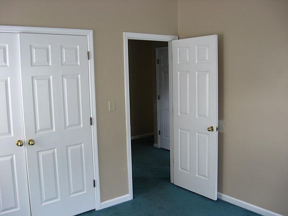 2nd image of 491 Rivergate Cv