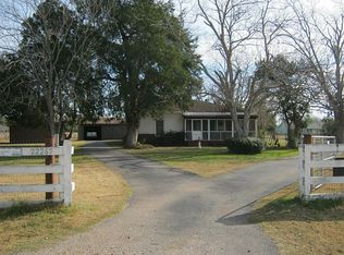 22265 Gratehouse Ln, Hempstead, TX 77445