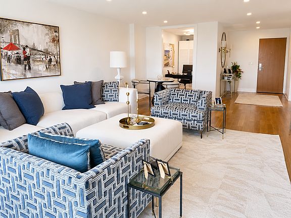 4th image of 200 Central Park S APT 27B