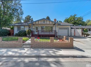 225 Hunter Lake Dr, Reno, NV 89509