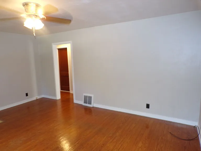 1030 Florida St — Photo 3