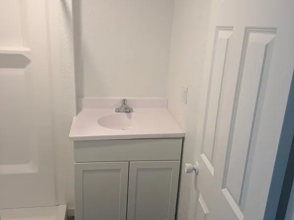 1416 Gilbert Charles City, 1416 Gilbert St #32, Charles City, IA 50616