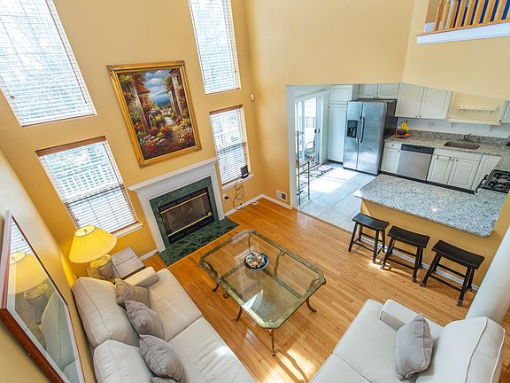 TWO-STORY FAMILY ROOM II