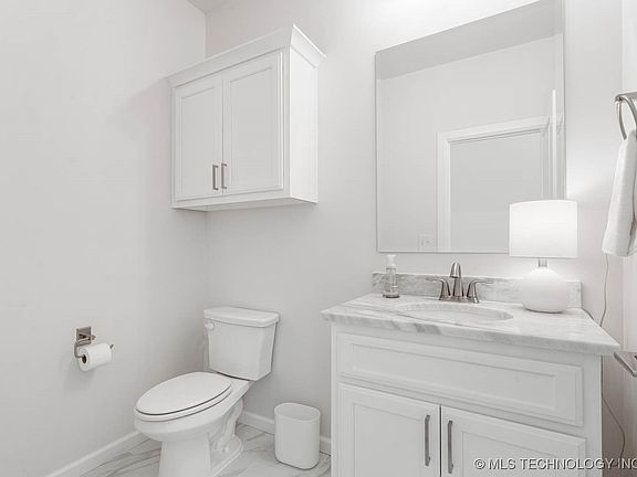 5th image of 14507 E 80th Ct N