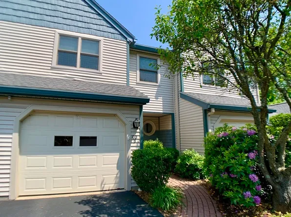 40 Crystal Brook Way Unit B, Marlborough, MA 01752