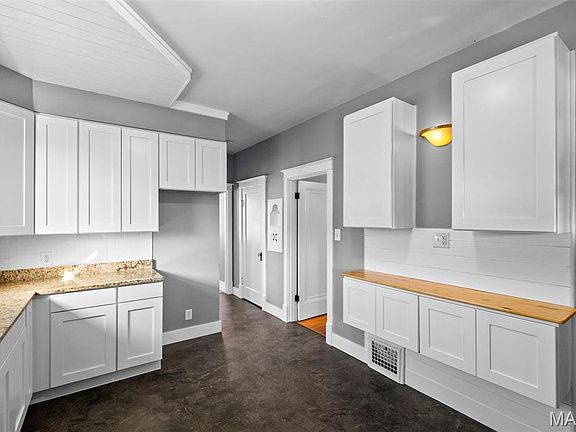 5th image of 6610 Parkwood Pl