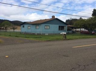 1540 N Lake Rd, Lakeside, OR 97449