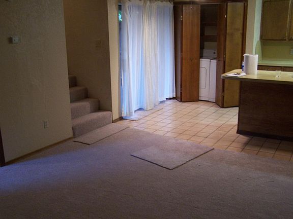 5th image of 901 NE Tortoise Dr