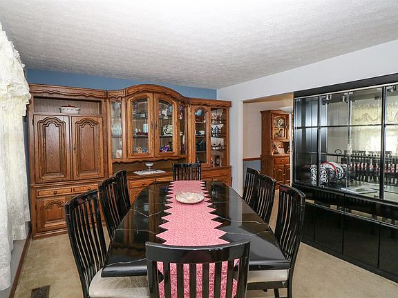 2nd image of 2253 Judd Dr