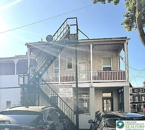 921 W Gordon St #2 — Photo 16