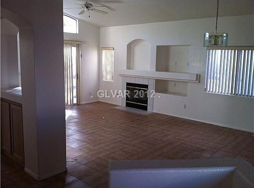 4th image of 8325 Valleybreeze Ave