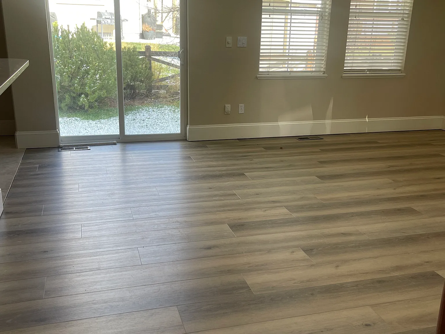 3 bed, 2.5 bath, 1758 sqft, $2,775 — Photo 3