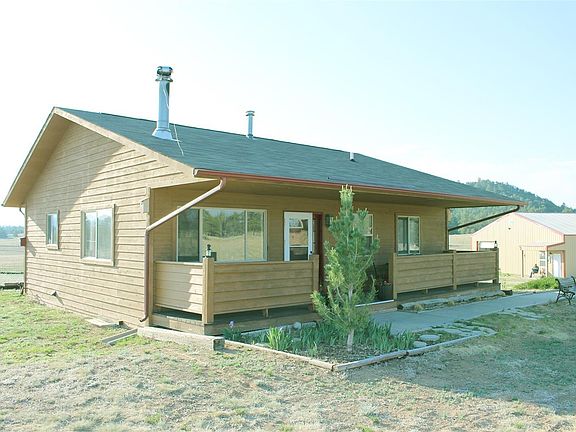 4th image of 83 Wendy Dr