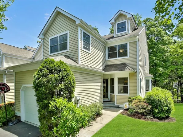 705 Pheasant Woods Road, Briarcliff Manor, NY 10510