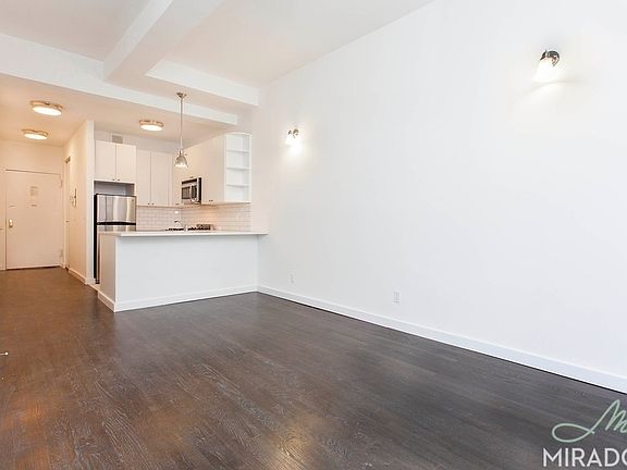 3rd image of 43 W 16th St APT 6E