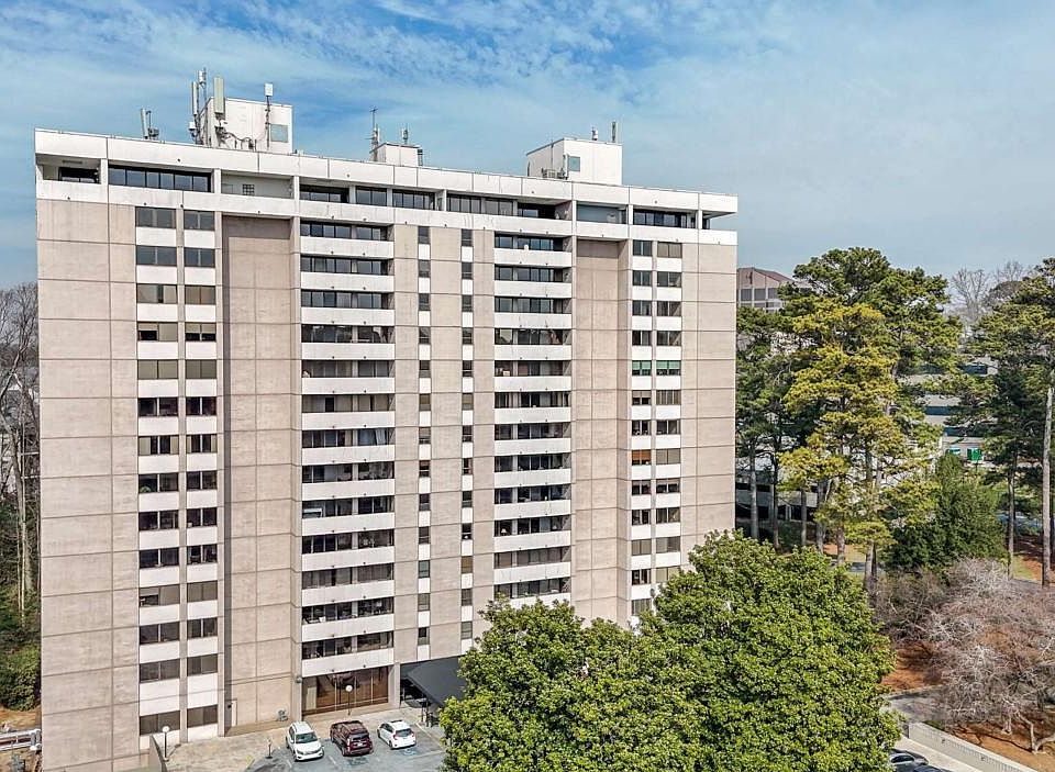 1st image of 3530 Piedmont Rd NE APT 12F