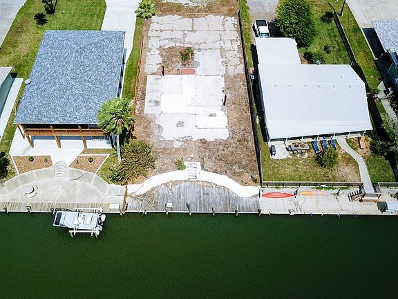 3rd image of 125 Port Ave