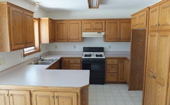 2nd image of 31763 Foxhill Ave