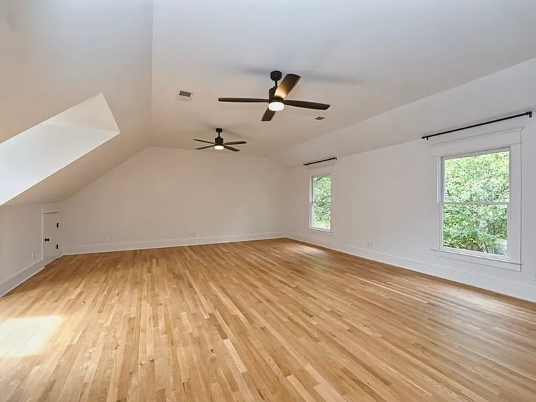 1543 Battlefield Dr #A — Photo 17