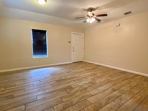 4th image of 1206 Bryce Dr