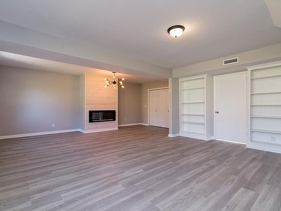 2nd image of 316 Ocala Dr