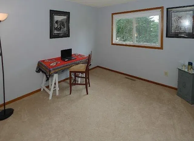 2255 Pinehurst Ln — Photo 9