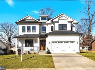 615 Tapawingo Rd SW, Vienna, VA 22180