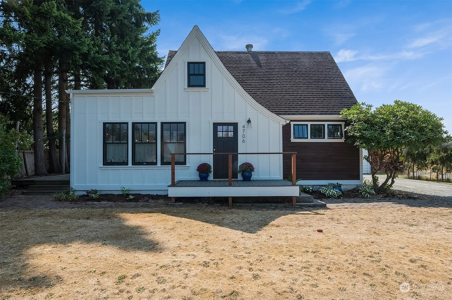 4706 96th Street E photo 1