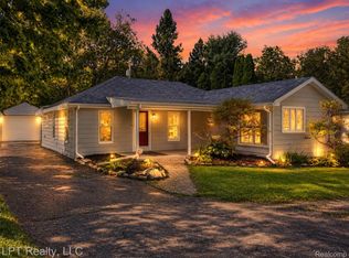 29915 Milford Rd, New Hudson, MI 48165