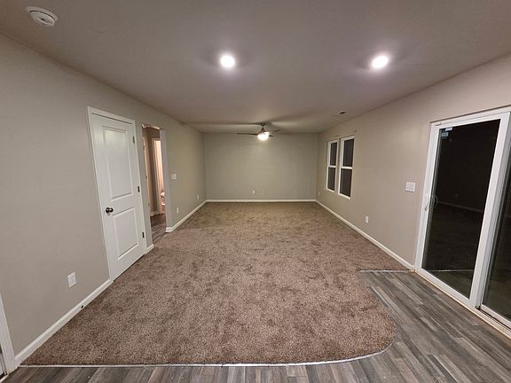 5th image of 226 Arlington Ave