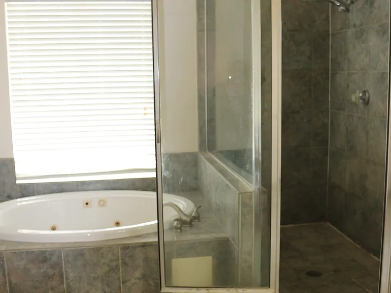 629 Park Place Dr — Photo 5