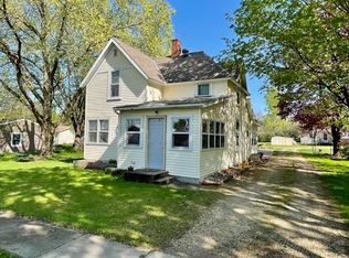 24136 6th St, Trempealeau, WI 54661