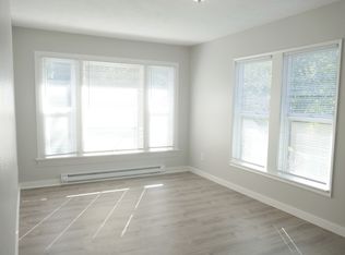 1756 Franklin Ave #B, Astoria, OR 97103