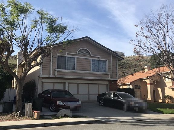 3rd image of 15369 Daybreak Ln