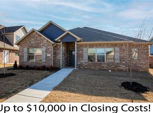 4311 Pawhuska St, Bentonville, AR 72713