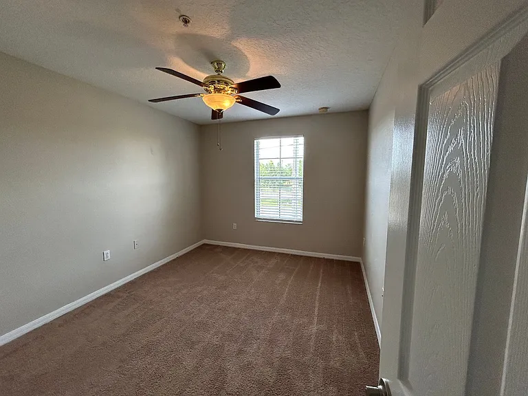 458 Tradition Ln — Photo 24