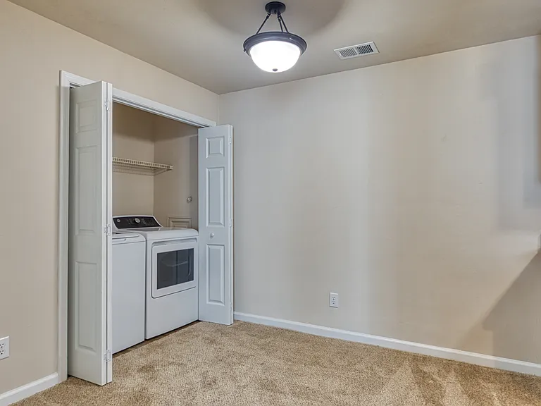 Summer Station Apartments Where Comfort Meets Coastal Living — Photo 42