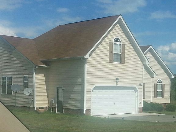 2nd image of 22282 Jordan Heights Dr