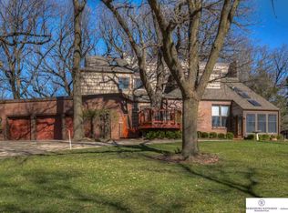2956 Rainwood Rd, Omaha, NE 68112