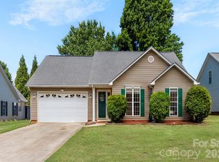 4321 Timberwood Dr, Gastonia, NC 28056