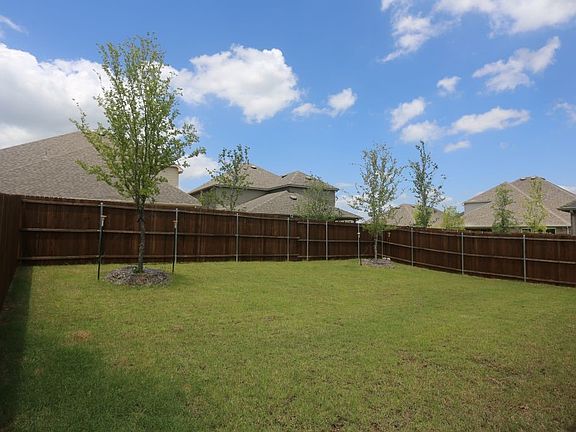 2nd image of 3412 Marginal Dr