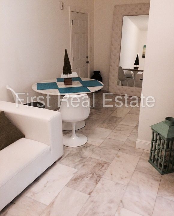 1st image of 1526 Pennsylvania Ave APT 203